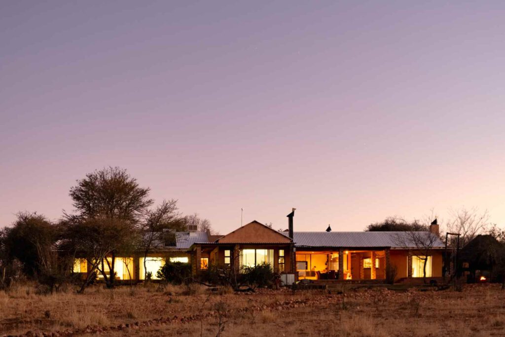 Namibia - Anwesen nahe Windhoeck zu verkaufen 104.2028211